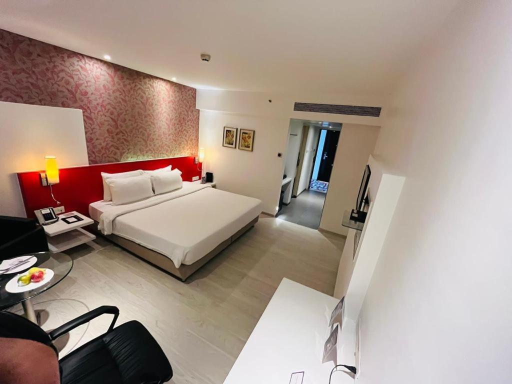 Country Inn & Suites By Radisson Navi Mumbai Buitenkant foto